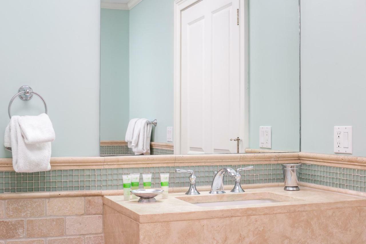 ניופורט Pelham Court Hotel מראה חיצוני תמונה